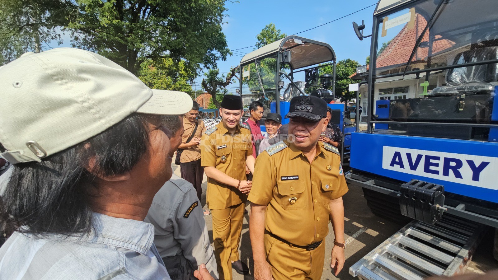 Bupati Majalengka Serahkan 69 Unit Alsintan, Perkuat Ketahanan Pangan dan Percepat MT II