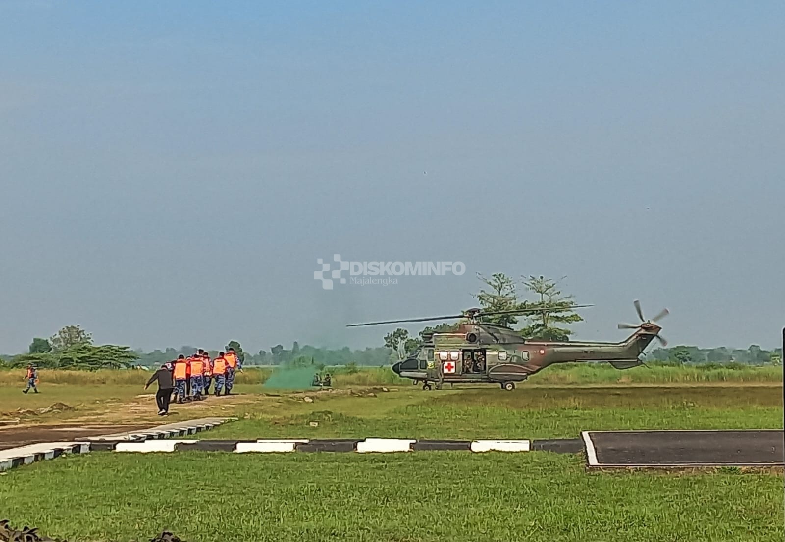 Gelar Latihan Reksa Siaga, TNI AU Edukasi Mitigasi Bencana dan Berikan Hiburan Edukatif bagi Warga Majalengka.